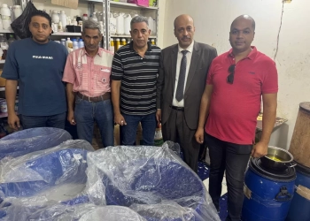 ضبط 17 ألفًا و576 وحدة وأطنان من خامات التصنيع ومستلزمات التعبئة في حملة مشتركة للتموين وهيئة الدواء وحماية المستهلك 29 - جريدة المساء