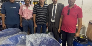 ضبط 17 ألفًا و576 وحدة وأطنان من خامات التصنيع ومستلزمات التعبئة في حملة مشتركة للتموين وهيئة الدواء وحماية المستهلك 1 - جريدة المساء