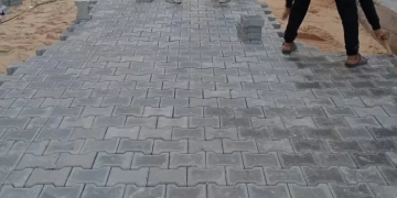 محافظ كفرالشيخ : الإنتهاء من تركيب 20 ألف متر مربع من بلاط الإنترلوك بشوارع سيدي سالم 1 - جريدة المساء