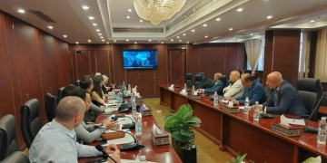 غرفة الجيزة تبحث مع «هويتشو شياوتشانغ» الصينية إنتاج الإسفنج المضغوط باستثمارات 5 ملايين دولار 1 - جريدة المساء