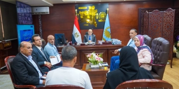 خدمة المواطن أولًا».. محافظ الغربية يواصل اللقاء الأسبوعي بالمواطنين ويتابع الاستجابة لمطالبهم 1 - جريدة المساء