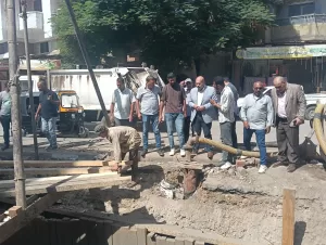 نائب محافظ الجيزة يتابع تنفيذ مشروع الصرف الصحي في زاوية دهشور بالبدرشين 29 - جريدة المساء
