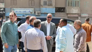 محافظ الجيزة يتفقد منطقة الـ7 بلوكات بإمبابة لدراسة إنشاء مدارس جديدة 23 - جريدة المساء