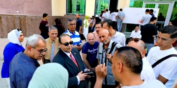 رئيس جامعة كفر الشيخ تفقد إستقبال الطلاب الراغبين فى الالتحاق بجامعة كفر الشيخ الأهلية 1 - جريدة المساء