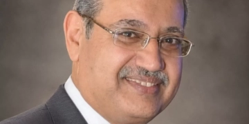 جورج زكريا رئيس شعبة الأجهزة الكهربائية بغرفة الجيزة التجارية
