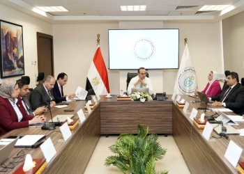 السبكى ..فى اجتماعه بقيادات هيئة الرعاية الصحية ومديرو الأفرع بمحافظات التأمين الصحي الشامل 24 - جريدة المساء