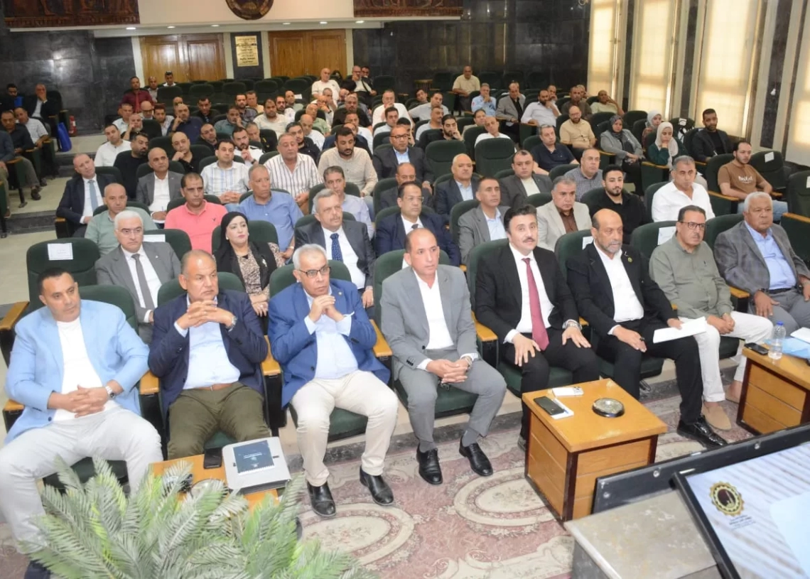 محافظ الغربية يلتقي أصحاب مصانع وشركات الغزل والنسيج ويضع خطة متكاملة للنهوض بالصناعة المحلية 20 - جريدة المساء محافظ الغربية يلتقي أصحاب مصانع وشركات الغزل والنسيج ويضع خطة متكاملة للنهوض بالصناعة المحلية 19 - جريدة المساء