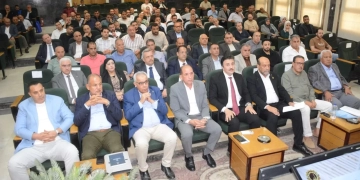 محافظ الغربية يلتقي أصحاب مصانع وشركات الغزل والنسيج ويضع خطة متكاملة للنهوض بالصناعة المحلية 2 - جريدة المساء محافظ الغربية يلتقي أصحاب مصانع وشركات الغزل والنسيج ويضع خطة متكاملة للنهوض بالصناعة المحلية 1 - جريدة المساء