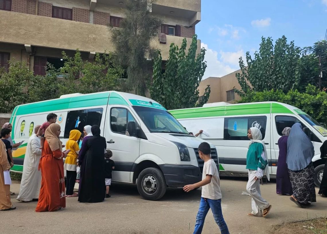 محافظ الغربية يتابع القافلة الطبية بإشناواي بمركز السنطة 19 - جريدة المساء