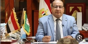د. أحمد رجب عضوا بلجنة الآثار الإسلامية والقبطية 1 - جريدة المساء