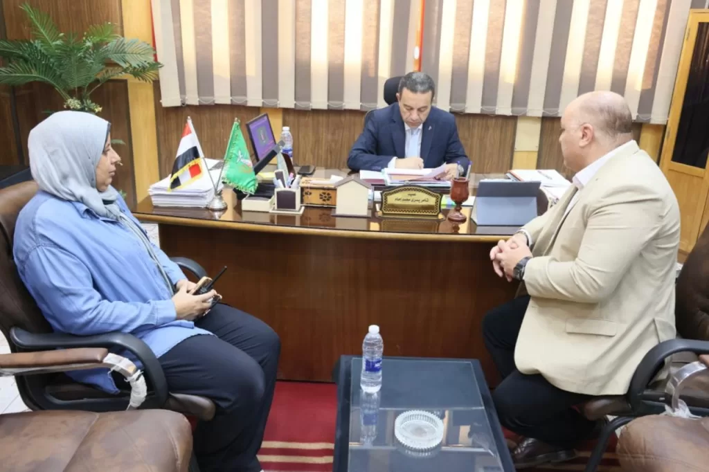 محافظ المنوفية يتفقد المقر الإداري للمنطقة الصناعية بقويسنا و يوجه بتيسير الإجراءات للمستثمرين 21 - جريدة المساء