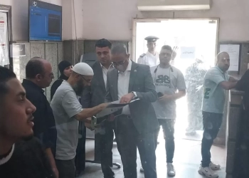 جولة لمحافظ الجيزة بالمراكز التكنولوجية بأحياء الوراق وإمبابة والمنيرة الغربية 18 - جريدة المساء