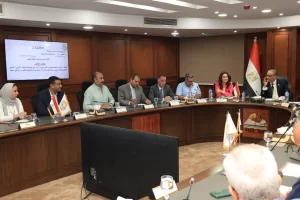 عقود عمل وفحص عقار مخالف بحدائق الأهرام.. محافظ الجيزة يعقد اللقاء الأسبوعي لشكاوى المواطنين 23 - جريدة المساء