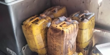 ضبط 288 كجم زيوت ومنتجات غذائية مخالفة خلال حملة تموينية بسيدي سالم 1 - جريدة المساء