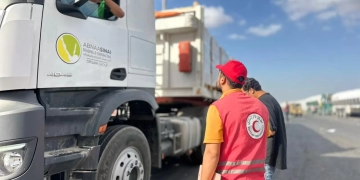 مصر ترسم لغزة الأمل.. بالفعل والعمل.. وتدفع بزاد العزة 267 1 - جريدة المساء