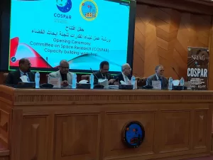 القومي للبحوث الفلكية يفتتح ورشة عمل "كوسبار 2026" الدولية لفيزياء الشمس والطقس الفضائي 29 - جريدة المساء