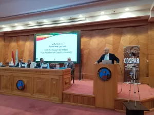 القومي للبحوث الفلكية يفتتح ورشة عمل "كوسبار 2026" الدولية لفيزياء الشمس والطقس الفضائي 23 - جريدة المساء
