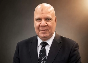 "وسأظل أحبك أنت".. أحدث إبداعات مدحت الخطيب 29 - جريدة المساء