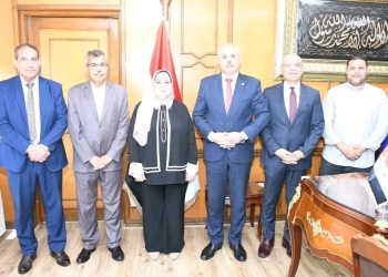 رئيس جامعة القناة يستقبل وفد وزارة المالية لبحث تعزيز التعاون 26 - جريدة المساء رئيس جامعة القناة يستقبل وفد وزارة المالية لبحث تعزيز التعاون 25 - جريدة المساء