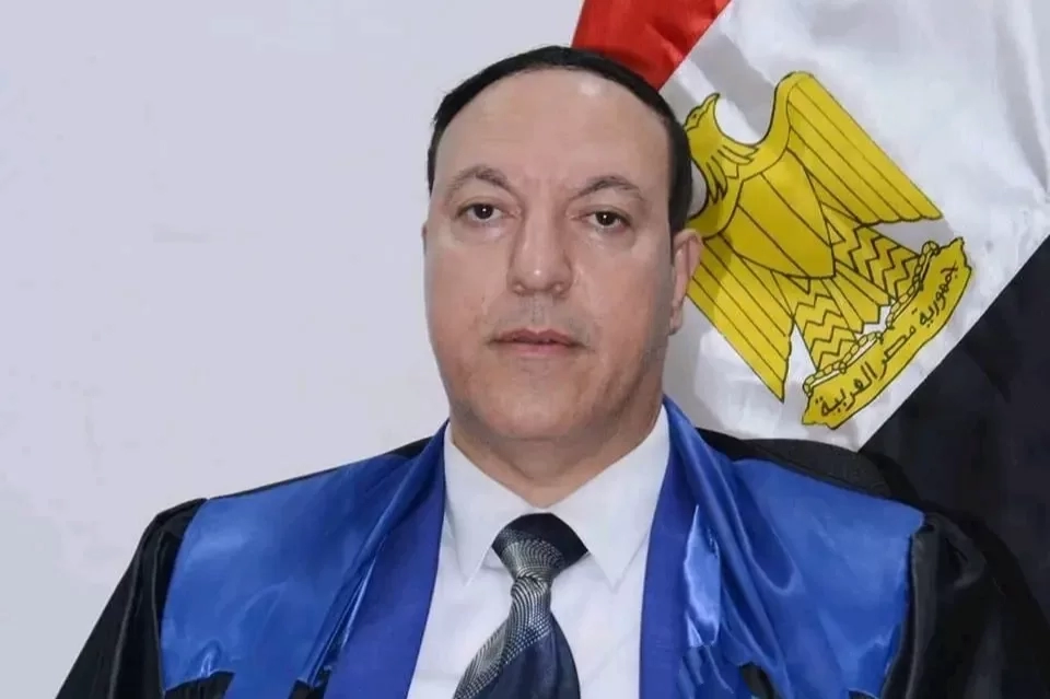 عزت القمحاوي .. عاشق الحرية ومانحها أبطال رواياته 19 - جريدة المساء