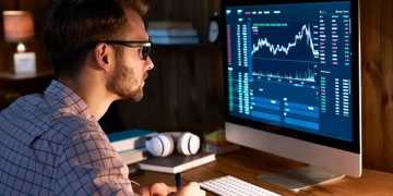 المنصات الرقمية لتداول الذهب والفوركس