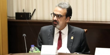 حريق محدود بالتكييف الخارجي بعيادة أورام مدينة نصر، وعيادة مركز الأورام، نتيجة ارتفاع درجات الحرارة ولا إصابات 1 - جريدة المساء
