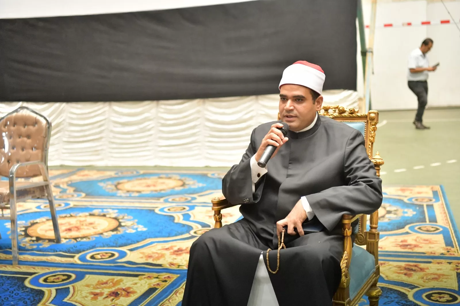 الفرحة تملأ قنا.. 190 فائزًا يحققون حلم زيارة الأراضي المقدسة 41 - جريدة المساء الفرحة تملأ قنا.. 190 فائزًا يحققون حلم زيارة الأراضي المقدسة 40 - جريدة المساء