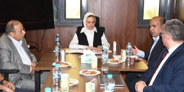نانو تكنولوجي عين شمس يبحث بدء التشغيل الفعلي واستقبال العينات 1 - جريدة المساء