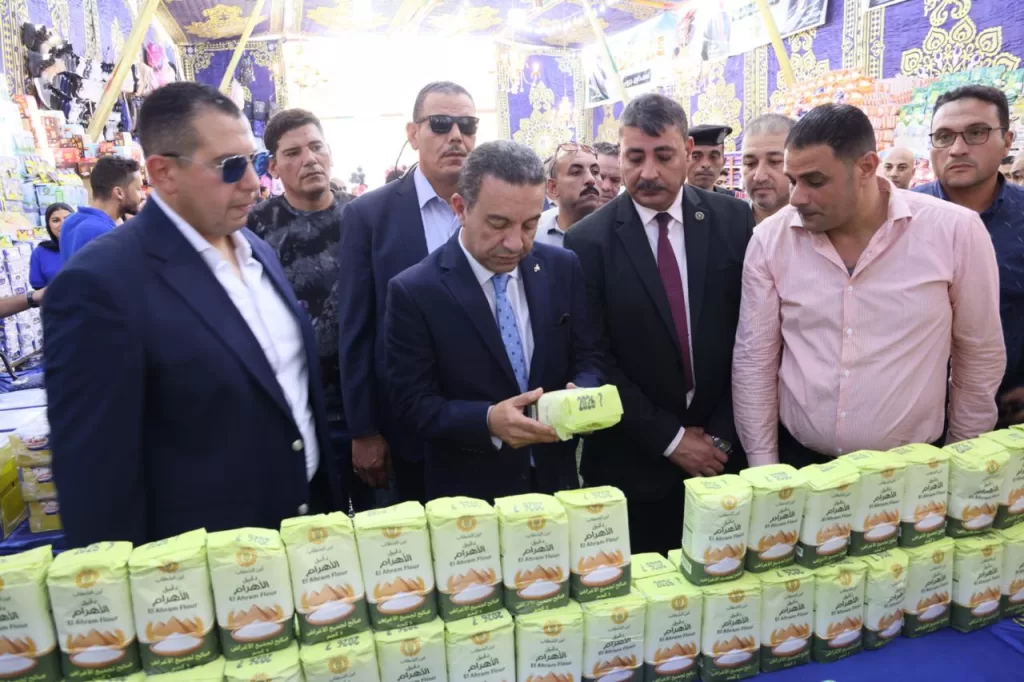المحافظ يفتتح معرض "أهلاً مدارس" بشبين الكوم بأسعار مخفضة 15 - جريدة المساء المحافظ يفتتح معرض "أهلاً مدارس" بشبين الكوم بأسعار مخفضة 14 - جريدة المساء