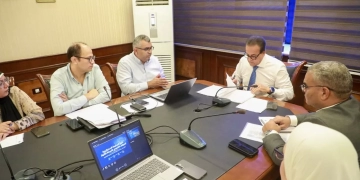 وزير الصحة: متابعة الموقف التنفيذي لخطط التطوير والإنشاء لمنظومة التأمين الصحي الشامل بمحافظات المرحلة الثانية 1 - جريدة المساء