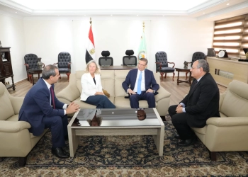 وزير الزراعة يتابع مع "الوكالة الإيطالية" مستجدات المشروعات المشتركة 17 - جريدة المساء