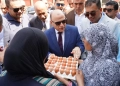 محافظ الغربية تفقد أول سوق لليوم الواحد بقرى كفر الزيات 69 - جريدة المساء