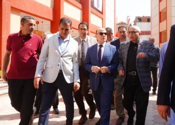محافظ الغربية يفتتح مدرسة «كفر أخشا الابتدائية» بمركز كفر الزيات على مساحة 1315 مترًا وبتكلفة 17.6 مليون جنيه 29 - جريدة المساء