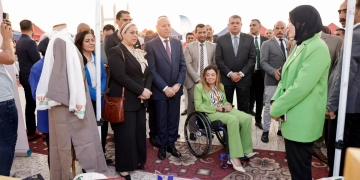 المستشارة أمل عمار تشهد افتتاح معرض «المرأة في القاهرة» 1 - جريدة المساء