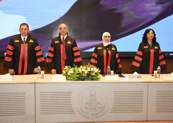 صيدلة عين شمس تحتفل بتخريج الدفعة الـ26 والدفعة الثانية من برنامج (PharmD) 47 - جريدة المساء
