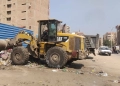 محافظ الجيزة يحيل مسؤولي النظافة بأحياء المنيرة وإمبابة والوراق والعجوزة وهيئة التجميل للتحقيق 25 - جريدة المساء
