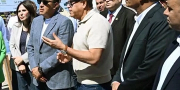 رئيس الوزراء تفقد نادي ماتريكس الرياضي وتابع موقف مشروعي " دلتا جيت مول" و"مدرسة سمارت الدولية" 1 - جريدة المساء