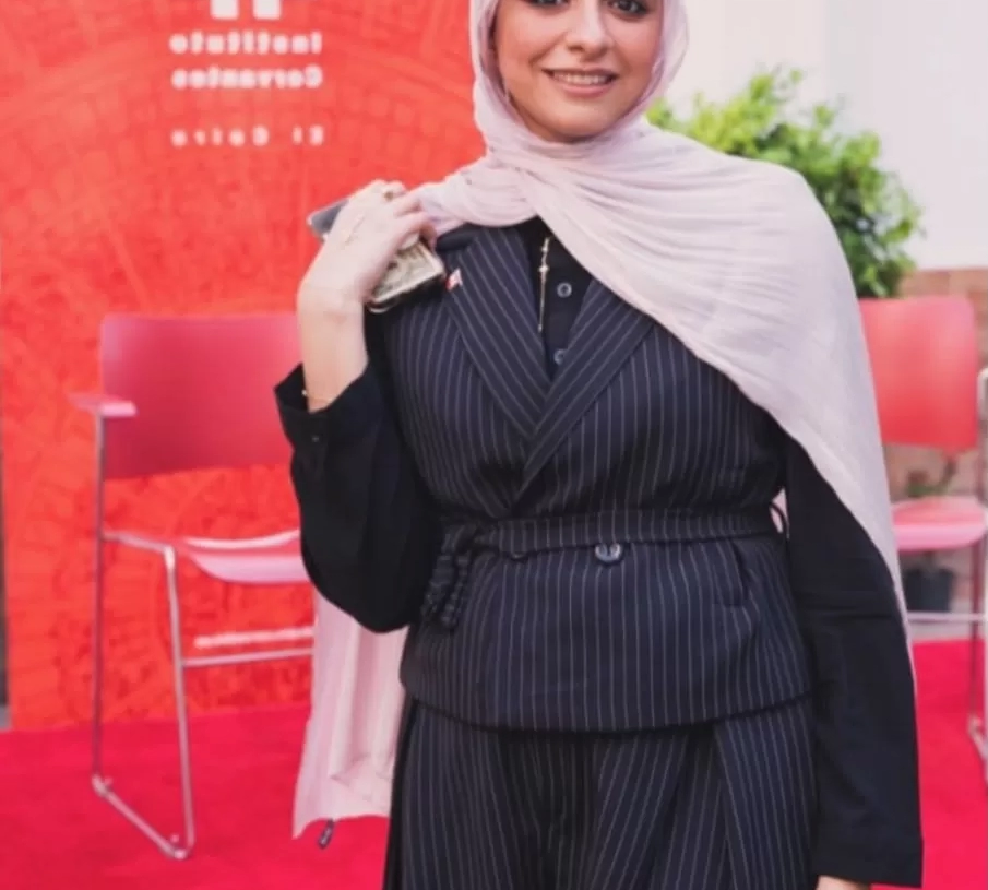 خريجو جامعة كفر الشيخ من التفوق إلى العمل القنصلي بسفارة بيرو«دنيا محمد» قصة نجاح مصرية تتحدث الإسبانية بطلاقة 19 - جريدة المساء