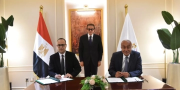 وزير الصحة: بروتوكول تعاون مع شركة الأهلية هيلث كير لتوفير روبوتات جراحات المفاصل وتدريب الجراحين 1 - جريدة المساء