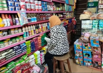 محافظ كفرالشيخ :  حملات تموينية مكثفة لضبط الأسواق والتصدي للمخالفات والسلع مجهولة المصدر 35 - جريدة المساء