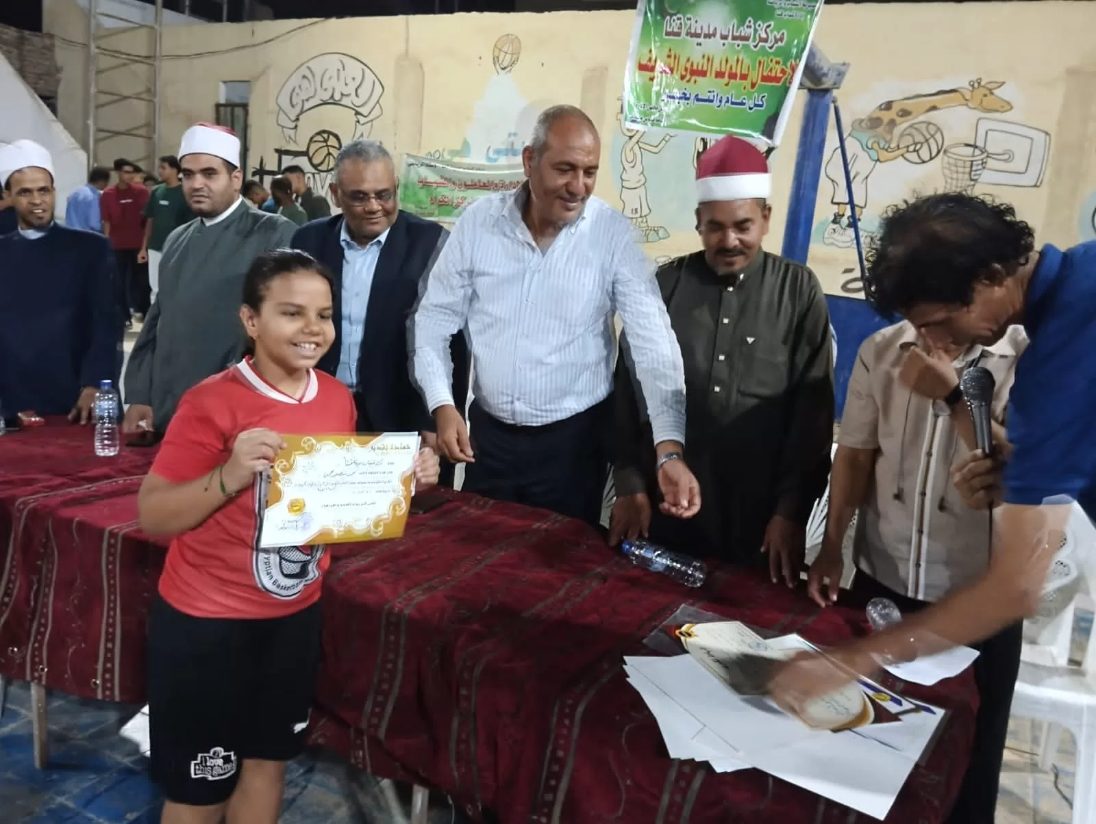 مركز شباب مدينة قنا يحتفل بالمولد النبوي ويكرم أطفال فريق كرة السلة 41 - جريدة المساء