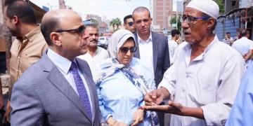  محافظ الغربية وسط أهالينا بقطور وطنطا يستمع لمطالب لمطالبهم ووجه بسرعة الاستجابة لها. 1 - جريدة المساء
