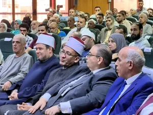 وزير الأوقاف ورئيس جامعة كفر الشيخ يتابعان مناقشة رسالة دكتوراه بكلية الآداب 21 - جريدة المساء
