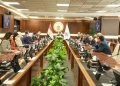 وزير الصحة بحث الخطة الاستثمارية لأمانة المراكز الطبية المتخصصة ويشدد على تسريع تجهيز وحدات زراعة النخاع 96 - جريدة المساء