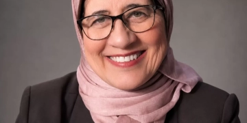 قومي المرأة يهنئ الدكتورة أمل أمين لحصولها على جائزة«Profound Award» الدولية 1 - جريدة المساء
