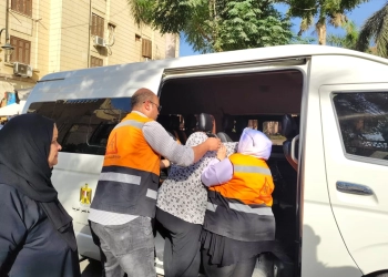 التدخل السريع بالتضامن يمنح مسنة بلا مأوى في منطقة الحسين الأمان وينقلها إلى دار رعاية 27 - جريدة المساء