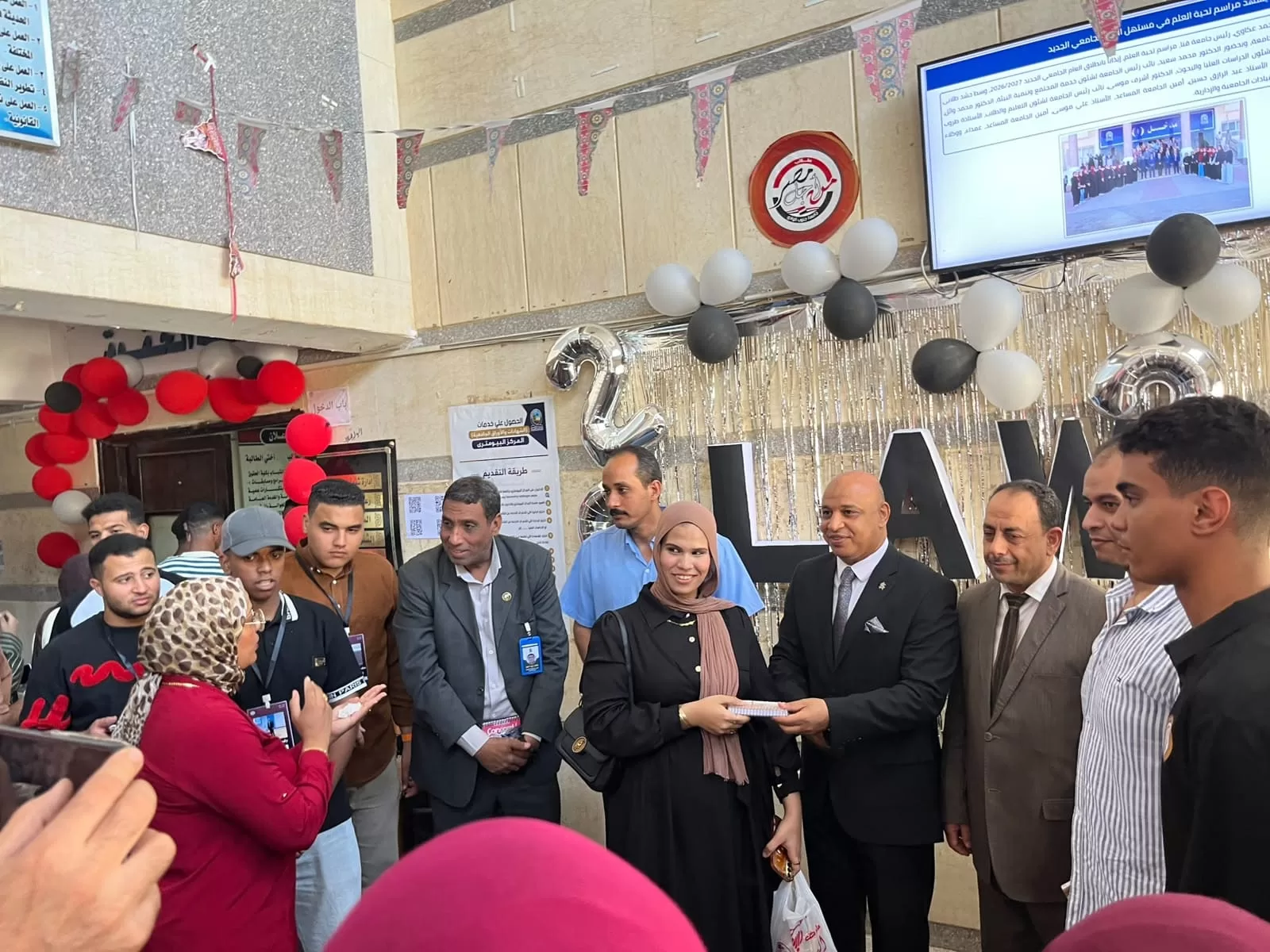 احتفالية استقبال للطلاب الجدد والقدامى بحقوق قنا 31 - جريدة المساء