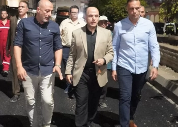 محافظ الغربية ..تفقد أعمال رصف شارع مصنع الكاوتش بحي أول طنطا بطول 550 مترًا 26 - جريدة المساء