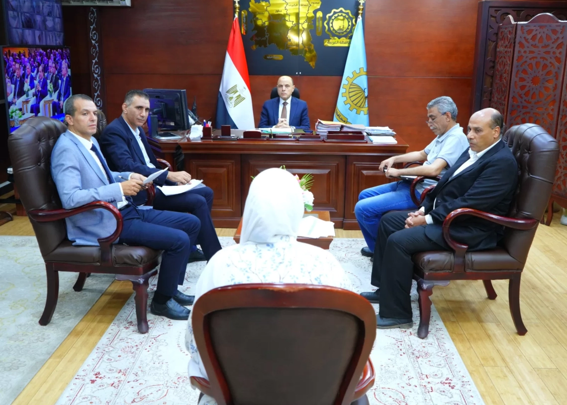 محافظ الغربية يواصل ترسيخ نهج التواصل المباشر مع المواطنين للاستماع لمطالبهم والعمل على تلبية احتياجاتهم الخدمية والمعيشية 19 - جريدة المساء