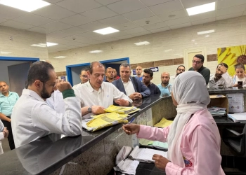 نائب وزير الصحة تفقد مستشفى منفلوط المركزي ووجه بتطوير الخدمات ورفع كفاءة الأداء 29 - جريدة المساء نائب وزير الصحة تفقد مستشفى منفلوط المركزي ووجه بتطوير الخدمات ورفع كفاءة الأداء 28 - جريدة المساء